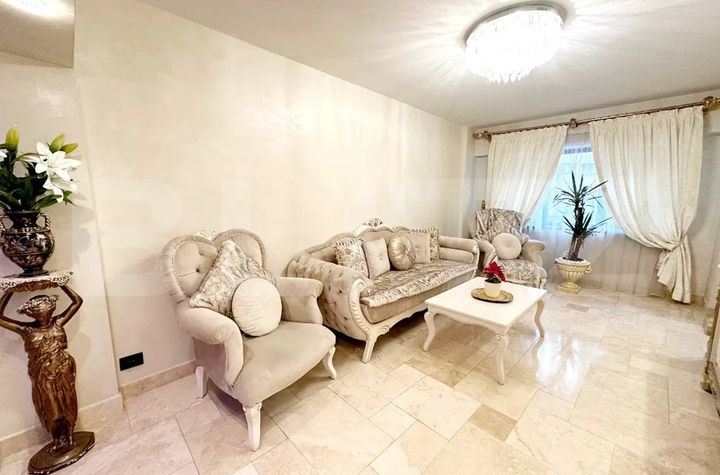 Apartament 4 camere de vanzare BRASOV - Brasov anunturi imobiliare Brasov