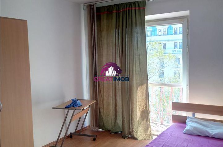 Apartament 3 camere de inchiriat UNIVERSITATE - Bucuresti anunturi imobiliare Bucuresti