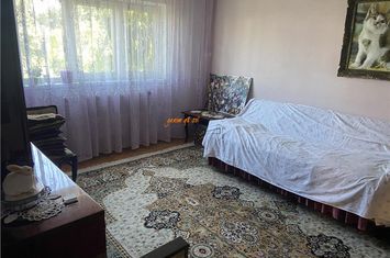 Apartament 3 camere de vanzare GARA - Vrancea anunturi imobiliare Vrancea