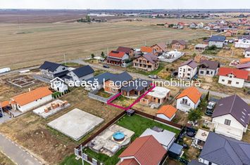 Casă nefinisata la sol in Fântânele, cartier nou Comsion 0 anunturi imobiliare Arad