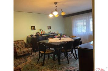 Apartament 3 camere de vanzare ULTRACENTRAL - Vrancea anunturi imobiliare Vrancea