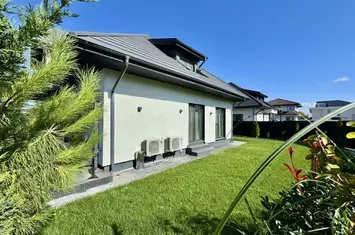 Vila premium cu grădină și design contemporan – oaza ta de liniște la nord de Bucuresti anunturi imobiliare Bucuresti