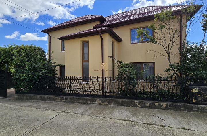 Vilă - 6 camere de inchiriat SCHEIA - Suceava anunturi imobiliare Suceava
