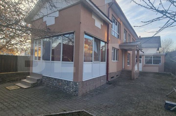 Vilă - 4 camere de vanzare FLORESTI - Cluj anunturi imobiliare Cluj