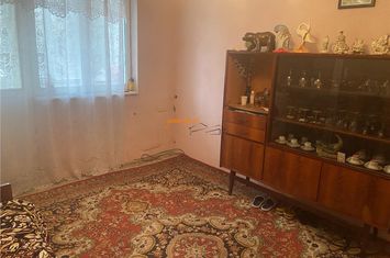 Apartament 3 camere de vanzare SUD - Vrancea anunturi imobiliare Vrancea