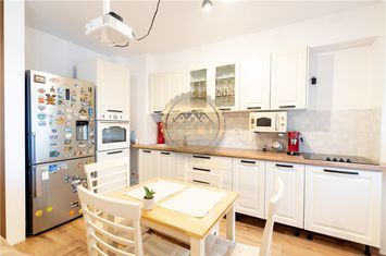 Apartament 2 camere de vanzare IOSIA - Bihor anunturi imobiliare Bihor