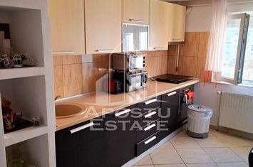 Apartament 3 camere Alfa anunturi imobiliare Arad