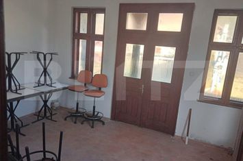 Vilă - 2 camere de vanzare BEZDEAD - Dambovita anunturi imobiliare Dambovita