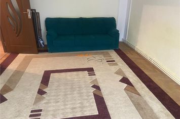 Apartament 3 camere de vanzare GARA - Vrancea anunturi imobiliare Vrancea