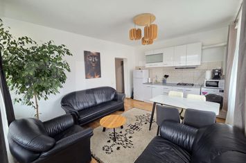 Apartament 2 camere de vanzare FLORESTI - Cluj anunturi imobiliare Cluj