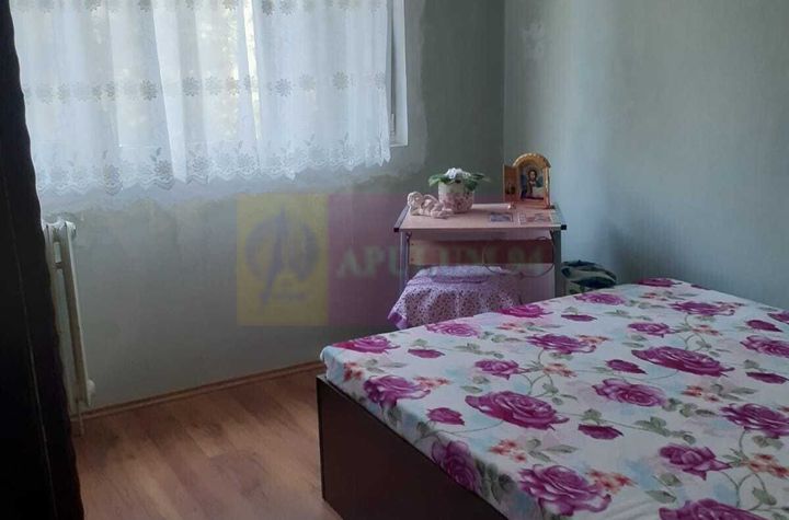 Vanzare apartament 3 camere in Titan anunturi imobiliare Bucuresti