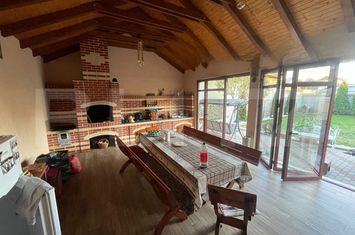 Casă - 4 camere de vanzare ALBA IULIA - Alba anunturi imobiliare Alba