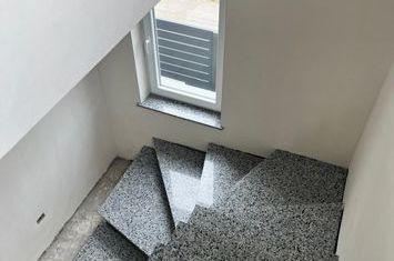 Vilă - 5 camere de vanzare RADAUTI - Suceava anunturi imobiliare Suceava
