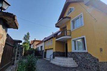 Casă - 6 camere de vanzare SEMICENTRAL - Mures anunturi imobiliare Mures