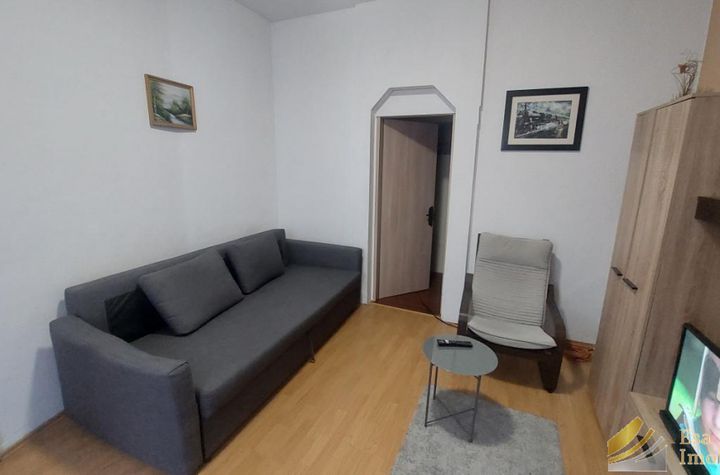 Apartament 3 camere de vanzare AMZEI - Bucuresti anunturi imobiliare Bucuresti