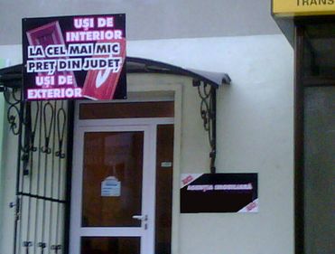Ce va putem oferi? Un telefon mobil, un geam termopan sau un apartament?