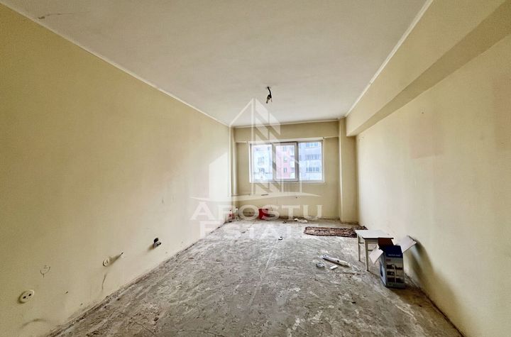 Apartament 4 camere, decomandat, etaj intermediar, Simion Barnutiu anunturi imobiliare Timis