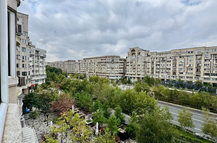 Vanzare 3 Camere Decebal | Stradal | Vedere Superbă anunturi imobiliare Bucuresti