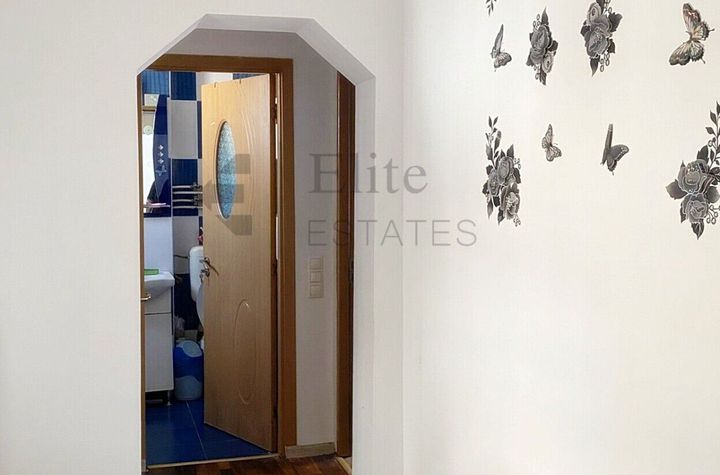 Apartament 3 camere de vanzare | Zona Piata Rogerius anunturi imobiliare Bihor