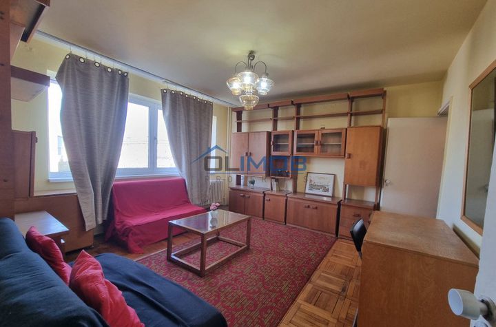 Apartament 3 camere de inchiriat 1 MAI - Bucuresti anunturi imobiliare Bucuresti