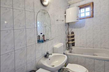 VANZARE 2 CAMERE -  40 MP. - GAESTI anunturi imobiliare Dambovita