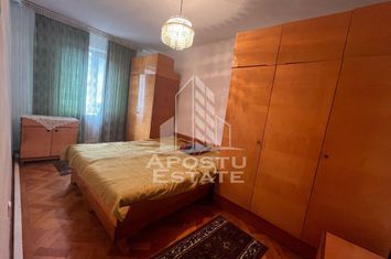 Apartament cu 2 camere,semidecomandat, etajul 1,centrala, zona Sagului anunturi imobiliare Timis