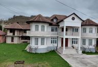 30.000 €, Vilă