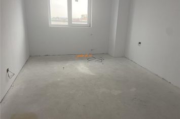 Apartament 4 camere de vanzare CENTRAL - Vrancea anunturi imobiliare Vrancea