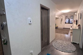 Apartament 3 camere de vanzare RADAUTI - Suceava anunturi imobiliare Suceava