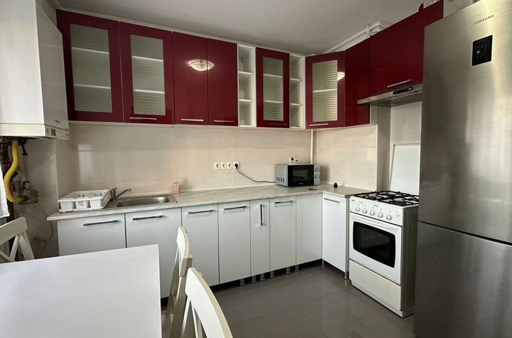 Apartament 4 camere de inchiriat CLUJ-NAPOCA - Cluj anunturi imobiliare Cluj
