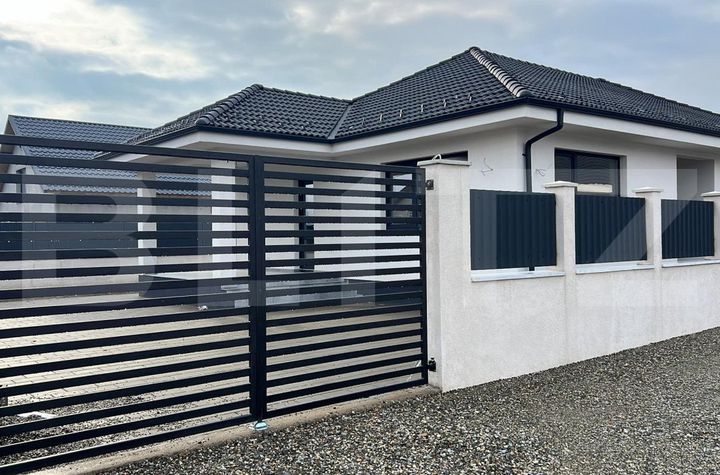 Casă - 4 camere de vanzare BISTRITA - Bistrita-Nasaud anunturi imobiliare Bistrita-Nasaud