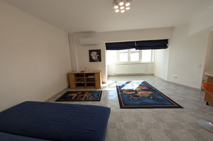 Garsonieră de inchiriat ULTRACENTRAL - Bacau anunturi imobiliare Bacau