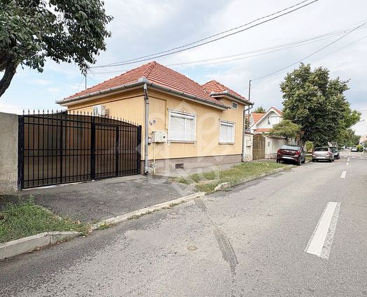 Casă 5 cam Iosia, 393 mp