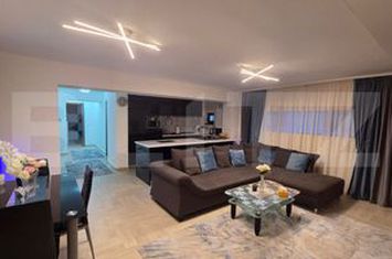 Apartament 3 camere de vanzare CRAIOVA - Dolj anunturi imobiliare Dolj