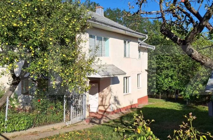 Vilă - 6 camere de vanzare SUCEAVA - Suceava anunturi imobiliare Suceava