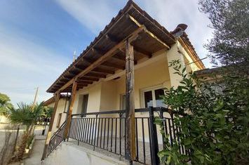 Casă individuală 75 mp pe teren 1.154 mp în Kato Metochi anunturi imobiliare Grecia