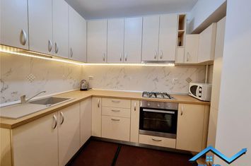 Apartament 2 camere de vanzare METALURGIE - Iasi anunturi imobiliare Iasi