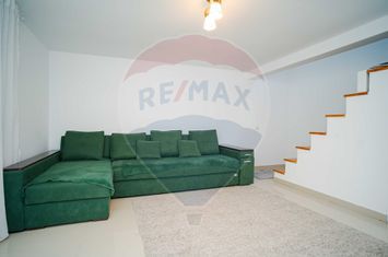 Casă / Vilă cu 4 camere de vânzare în zona Podu Ros anunturi imobiliare Iasi