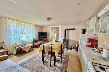 Casă - 4 camere de vanzare ALBA IULIA - Alba anunturi imobiliare Alba