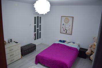 Vilă - 6 camere de vanzare 2 MAI - Constanta anunturi imobiliare Constanta