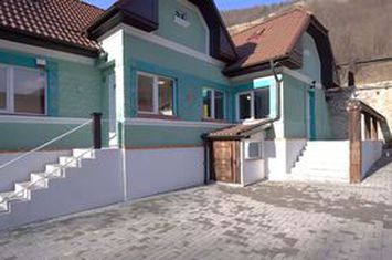 Casă - 5 camere de vanzare BURU - Cluj anunturi imobiliare Cluj