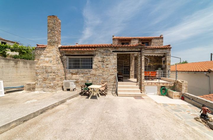 Casă individuală 113 mp, teren 425 mp în Zarkadia anunturi imobiliare Grecia