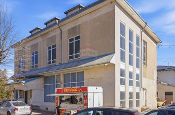 Clădire Comercială S+P+1E – Central, Flamanzi (Botosani) anunturi imobiliare Botosani