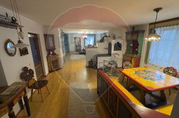 Reședință cu farmec aparte în inima Cisnădioarei anunturi imobiliare Sibiu