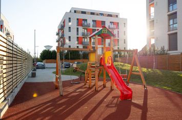 Apartament 2 camere la etajul 2 în bloc R39 Ared City anunturi imobiliare Arad