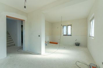 Casă nouă în Bod, P+M, de vânzare "la alb" sau "la cheie" anunturi imobiliare Brasov
