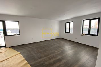 Vilă - 4 camere de vanzare SANPETRU - Brasov anunturi imobiliare Brasov