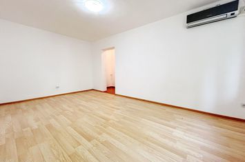 Apartament 2 camere | Parter | Str Hrisovului anunturi imobiliare Bucuresti