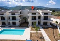 127.000 €, Garsonieră