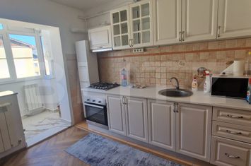 Apartament 2 camere de vanzare SUCEAVA - Suceava anunturi imobiliare Suceava
